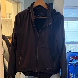 Patagonia Men's Black Windbreaker